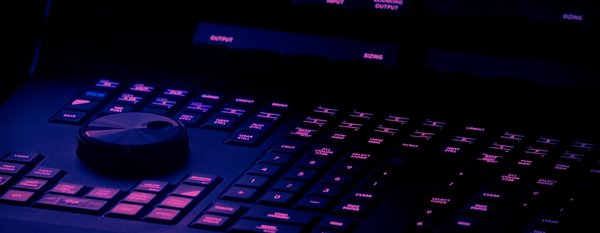 Comment les marques de mode peuvent-elles utiliser les vidéos en direct pour lancer de nouvelles collections?